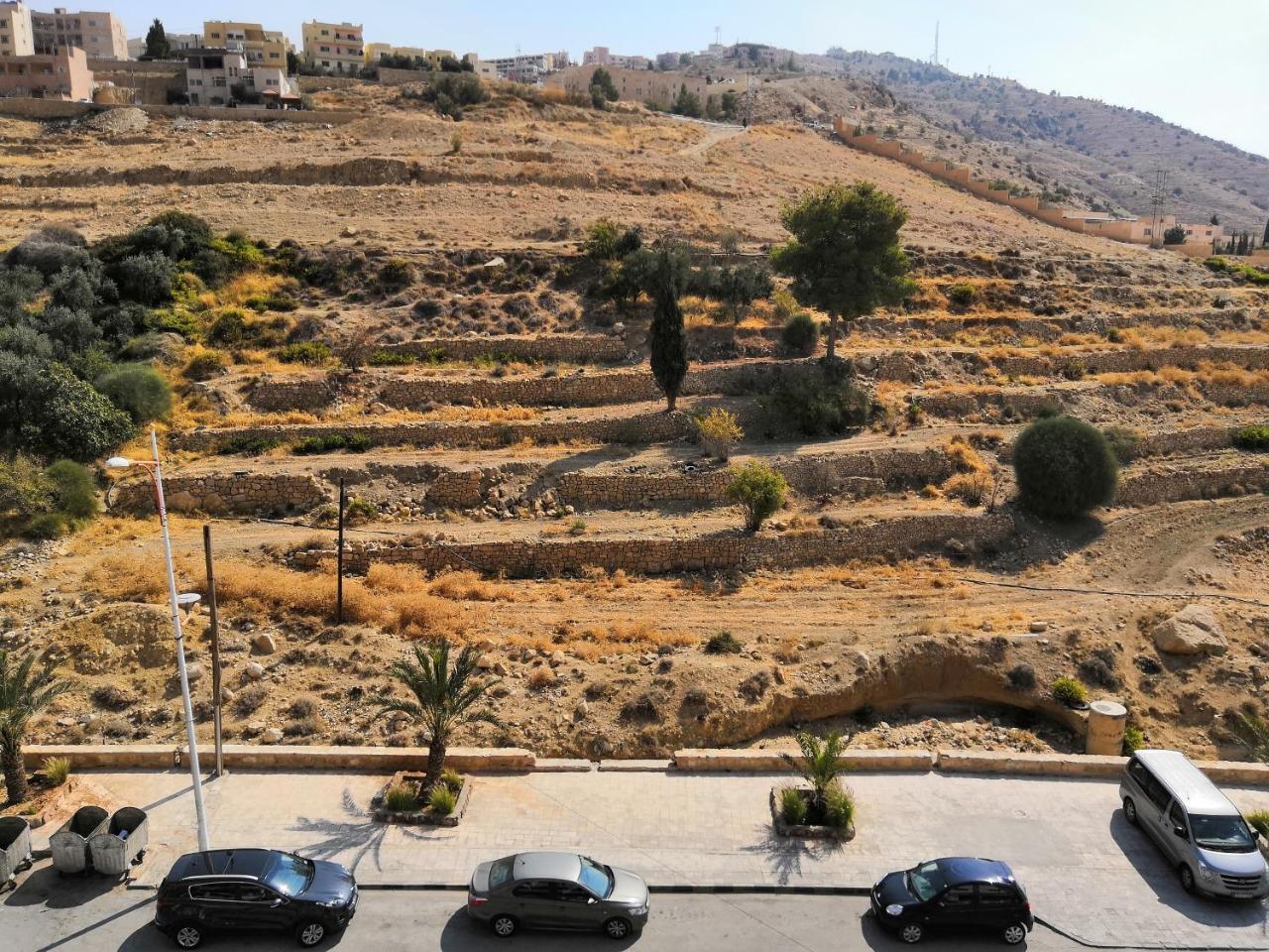 Sunset Hotel Wadi Musa Exterior photo